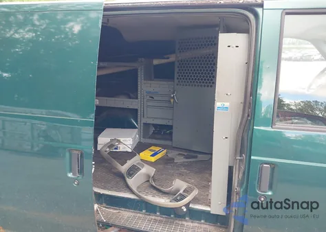 2004 GMC Safari Standard z USA, uszkodzony, nr VIN 1GTDL19X74B503033